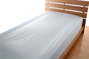 高密度防ダニカバー パレット ベッド用ボックスシーツ クイーンサイズ　【送料無料】