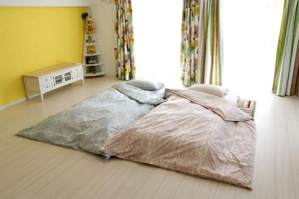 Itokiyoshi airbnb futon set   1 Set (duvet + pillow + matress×2 + each quilt)